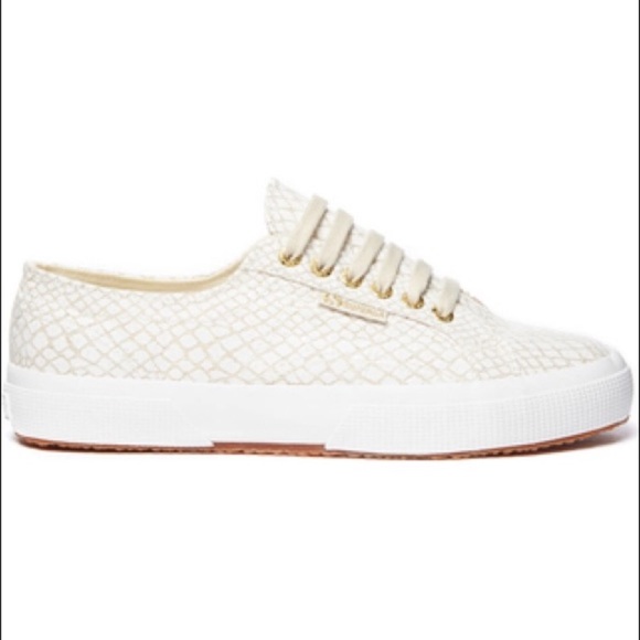 Superga Shoes - NWT Superga 2750 Snakeskin Low Top Lace Up Sneaker